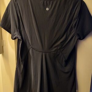 lululemon black short sleeve top With Gathered Back. Est. Size 6.